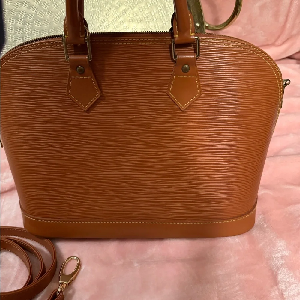 Louis Vuitton Brown Leather Women's Bag - Picture 2 of 8